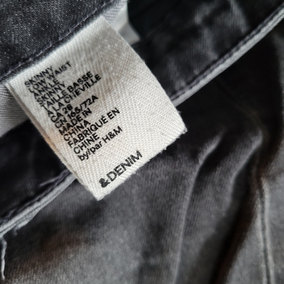 H&M 2 pairs of jeans size 28 - Picture 6 of 6